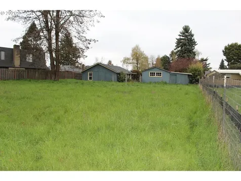 152 Randall Street Oregon City OR 97045