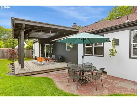 6110 NE 41st Avenue Portland OR 97211