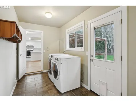 330 NW 107th Avenue Portland OR 97229