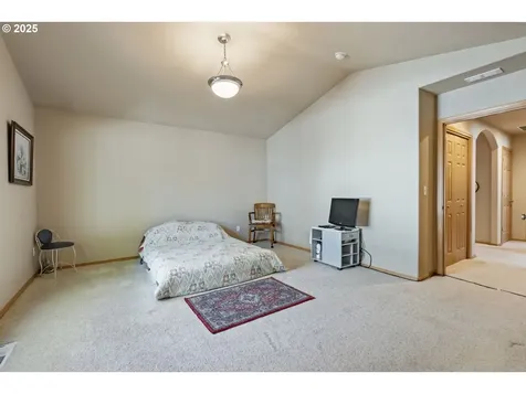 12820 NE 42nd Street Vancouver WA 98682
