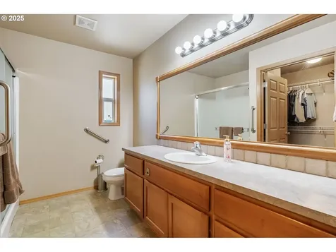 12820 NE 42nd Street Vancouver WA 98682