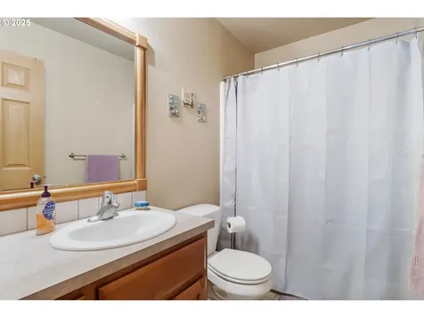 12820 NE 42nd Street Vancouver WA 98682