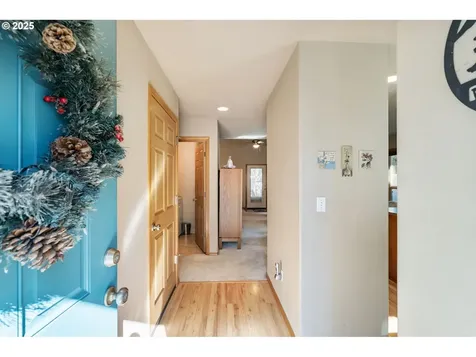 12820 NE 42nd Street Vancouver WA 98682