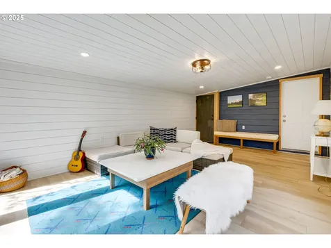 2114 SE Harold Street Portland OR 97202