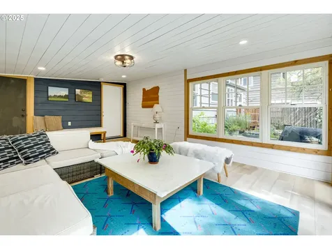 2114 SE Harold Street Portland OR 97202