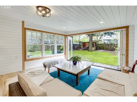 2114 SE Harold Street Portland OR 97202