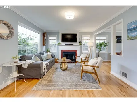 2114 SE Harold Street Portland OR 97202