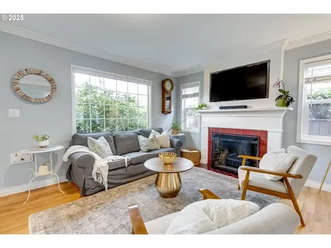 2114 SE Harold Street Portland OR 97202