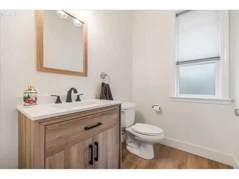 20870 Yosemite Street NE Aurora OR 97002