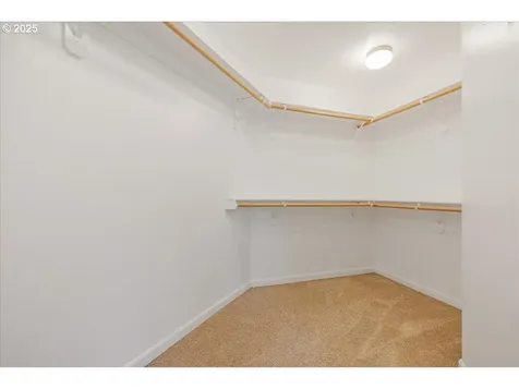 20870 Yosemite Street NE Aurora OR 97002