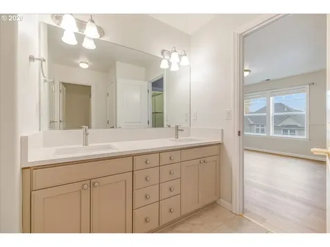 20870 Yosemite Street NE Aurora OR 97002