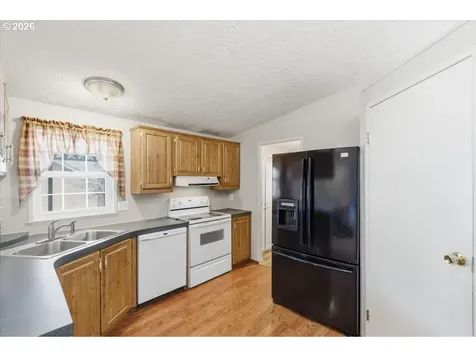 5050 Columbus Street SE Albany OR 97322