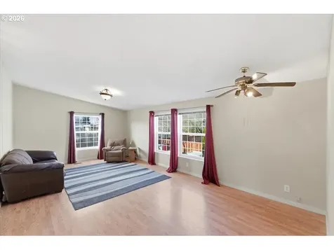5050 Columbus Street SE Albany OR 97322