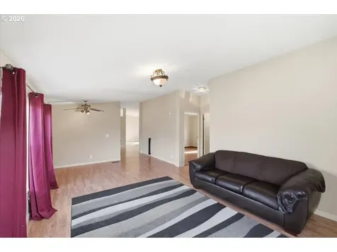 5050 Columbus Street SE Albany OR 97322