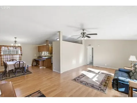 5050 Columbus Street SE Albany OR 97322