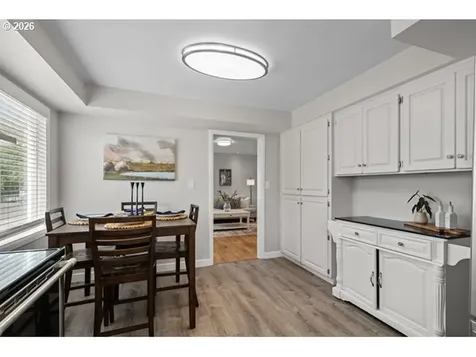 561 E Ridgeway Avenue Hermiston OR 97838