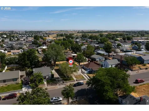 561 E Ridgeway Avenue Hermiston OR 97838