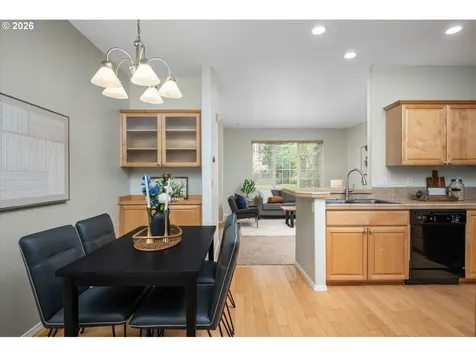 2283 NW Oak Knoll Place Beaverton OR 97006