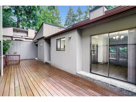 13603 NE Regents Drive Vancouver WA 98684