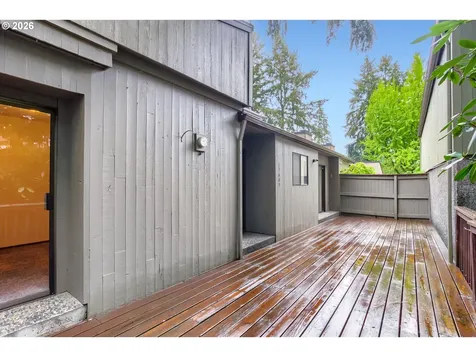 13603 NE Regents Drive Vancouver WA 98684