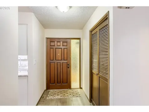 13603 NE Regents Drive Vancouver WA 98684