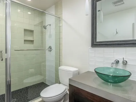 17210 Cedar Road Lake Oswego OR 97034