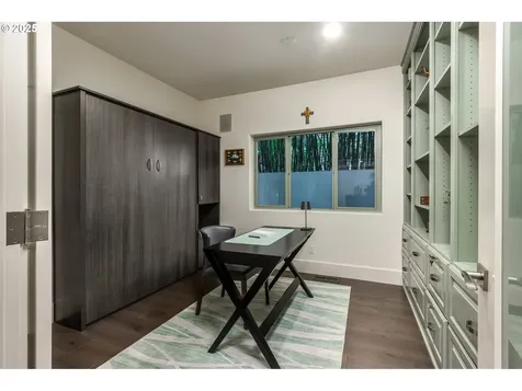 17210 Cedar Road Lake Oswego OR 97034