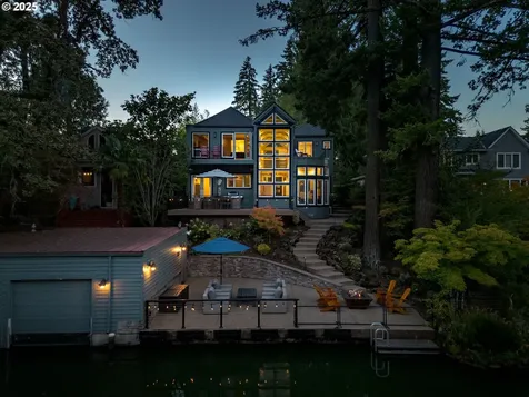 17210 Cedar Road Lake Oswego OR 97034