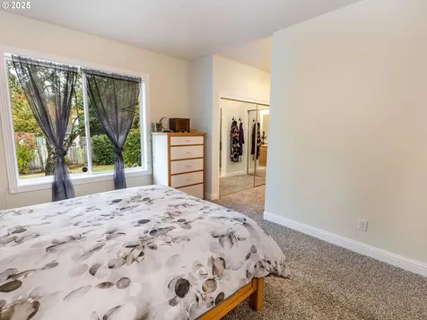 15011 Pebble Beach Drive Oregon City OR 97045