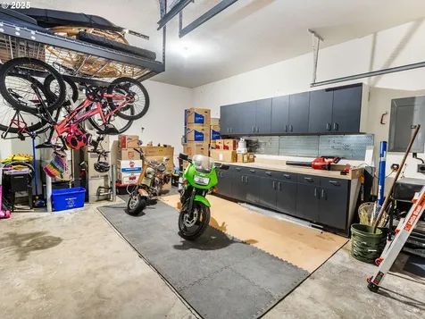 15011 Pebble Beach Drive Oregon City OR 97045