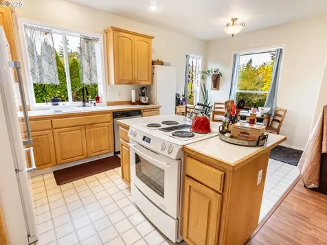 15011 Pebble Beach Drive Oregon City OR 97045