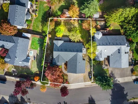 15011 Pebble Beach Drive Oregon City OR 97045