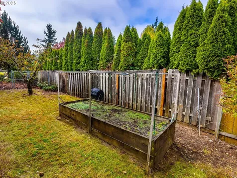 15011 Pebble Beach Drive Oregon City OR 97045