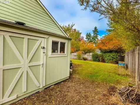 15011 Pebble Beach Drive Oregon City OR 97045