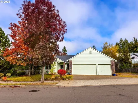 15011 Pebble Beach Drive Oregon City OR 97045