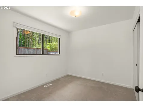 8470 SW Godwin Court Portland OR 97223