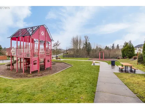 1825 N 9th Way Ridgefield WA 98642