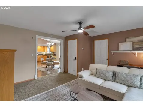 1393 SW Alexander Drive Dallas OR 97338