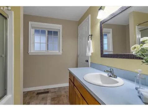 1393 SW Alexander Drive Dallas OR 97338