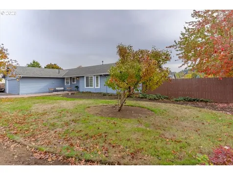 1393 SW Alexander Drive Dallas OR 97338