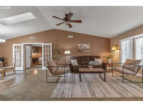 1393 SW Alexander Drive Dallas OR 97338