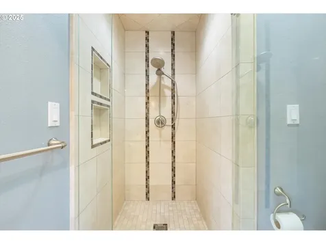 17810 Sarah Hill Lane Lake Oswego OR 97035
