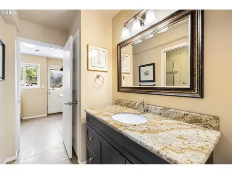 17810 Sarah Hill Lane Lake Oswego OR 97035