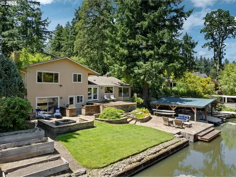 17810 Sarah Hill Lane Lake Oswego OR 97035