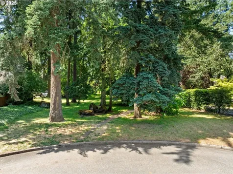17810 Sarah Hill Lane Lake Oswego OR 97035