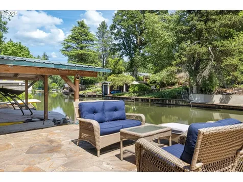 17810 Sarah Hill Lane Lake Oswego OR 97035