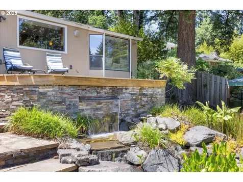 17810 Sarah Hill Lane Lake Oswego OR 97035
