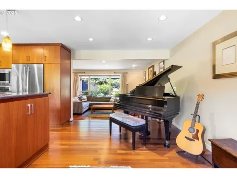 17810 Sarah Hill Lane Lake Oswego OR 97035