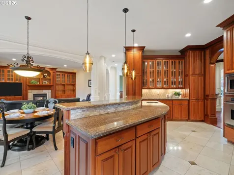 1114 NE 147th Avenue Vancouver WA 98684