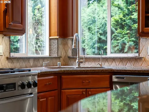 1114 NE 147th Avenue Vancouver WA 98684
